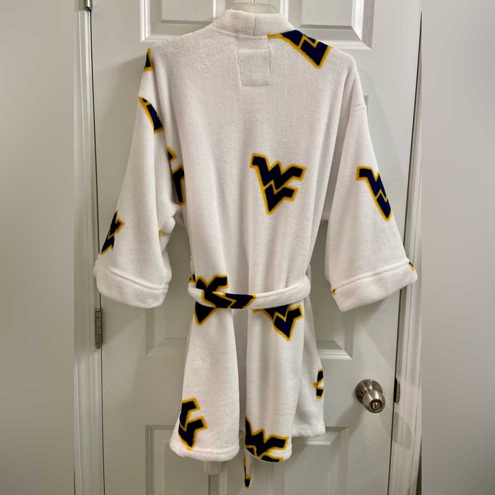 Women's White Fleece Robe WV Logo M/L Pockets Belt West Virginia University EUC